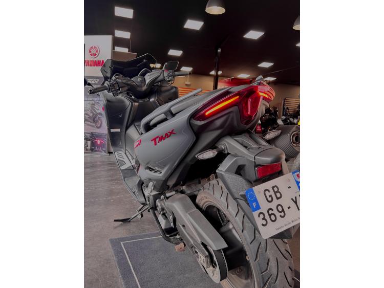 YAMAHA XP T-MAX 560 TECH MAX