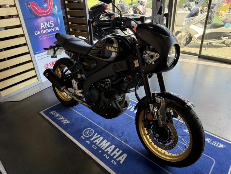 YAMAHA XSR 125 Legacy