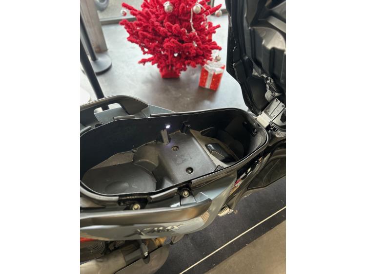 YAMAHA XMAX 125 TECH MAX